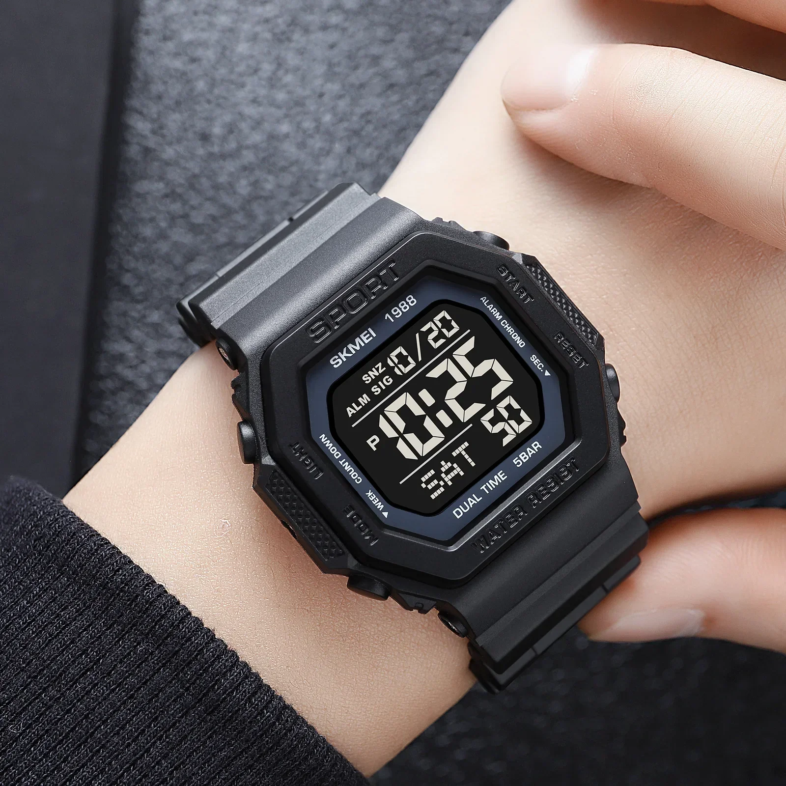 Skmei 1988 メンズ ミリタリー カウントダウン ウ - Digital Timer Countdown のレビューと価格